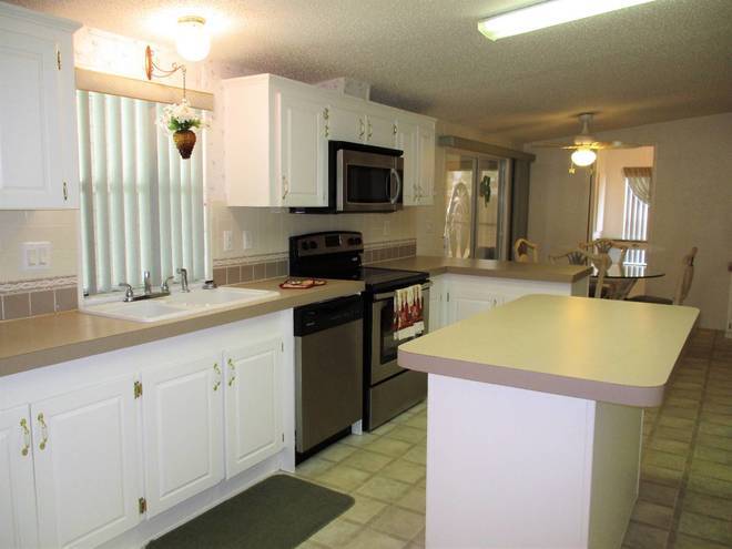 10348 S Covington Terrace a Homosassa, FL Mobile or Manufactured Home for Sale