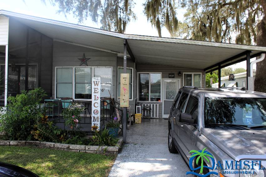 37524 Oak Lake Dr a Zephyrhills, FL Mobile or Manufactured Home for Sale