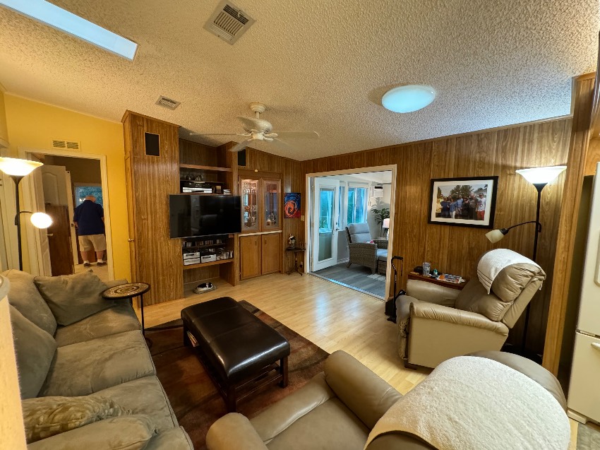 5436 Harrow Terrace a Sarasota, FL Mobile or Manufactured Home for Sale