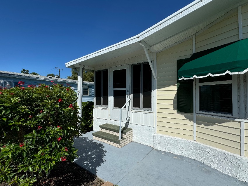 5410 Harrow Terrace a Sarasota, FL Mobile or Manufactured Home for Sale