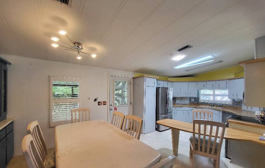 5440 Halifax Dr a Sarasota, FL Mobile or Manufactured Home for Sale