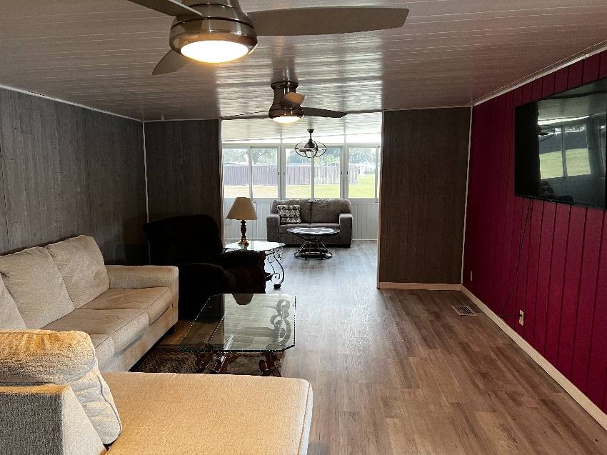 508 Century Drive a Winter Haven, FL Mobile or Manufactured Home for Sale