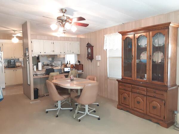 144 Barry Drive a Lakeland, FL Mobile or Manufactured Home for Sale