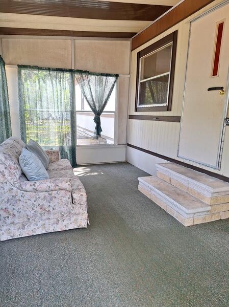 5542 Eugene Street a Zephyrhills, FL Mobile or Manufactured Home for Sale