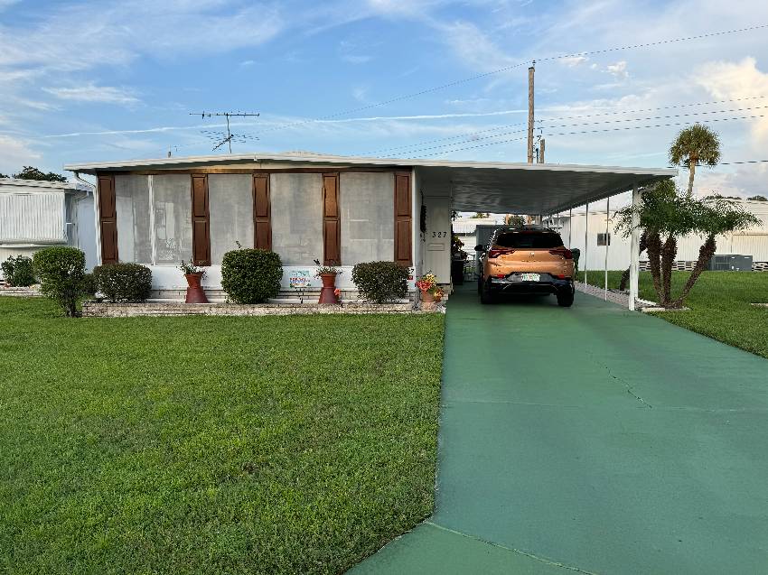 327 Alice Dr a Lakeland, FL Mobile or Manufactured Home for Sale