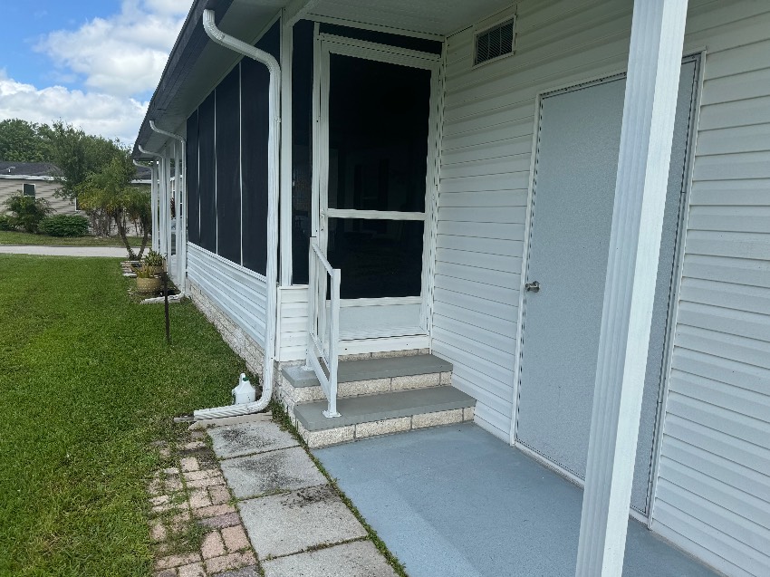 93 Woodthrush a Vero Beach, FL Mobile or Manufactured Home for Sale