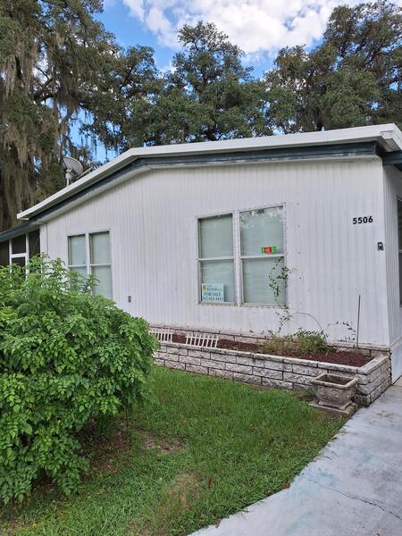 5506 Eugene Street a Zephyrhills, FL Mobile or Manufactured Home for Sale