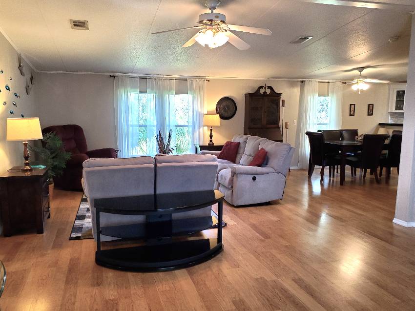 7187 W Eatonshire Path a Homosassa, FL Mobile or Manufactured Home for Sale