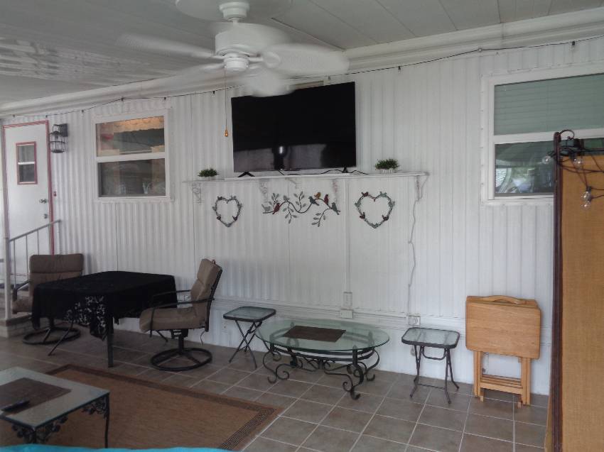 131 Joyce Place a Lakeland, FL Mobile or Manufactured Home for Sale