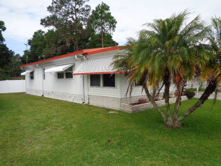 131 Joyce Place a Lakeland, FL Mobile or Manufactured Home for Sale