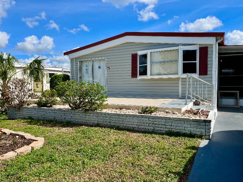 440 Cobia a Venice, FL Mobile or Manufactured Home for Sale