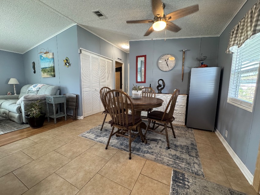 5314 Furness Circle a Sarasota, FL Mobile or Manufactured Home for Sale