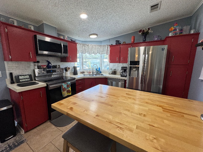 5314 Furness Circle a Sarasota, FL Mobile or Manufactured Home for Sale