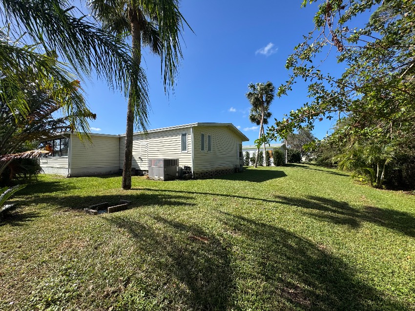 6419 Wakefield Ln a Sarasota, FL Mobile or Manufactured Home for Sale