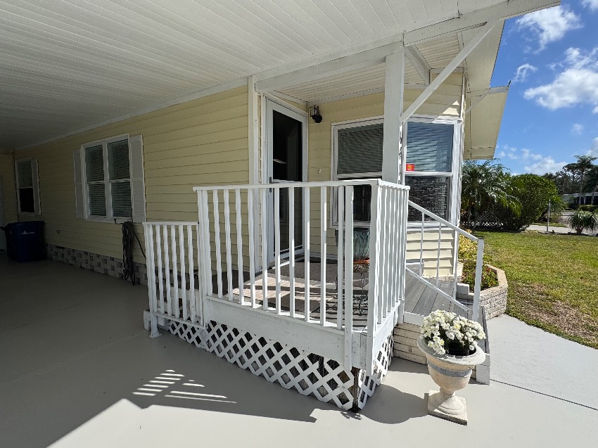 6419 Wakefield Ln a Sarasota, FL Mobile or Manufactured Home for Sale