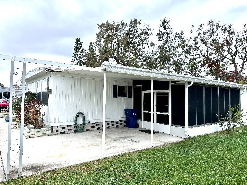 3823 Countryside Dr a Ellenton, FL Mobile or Manufactured Home for Sale