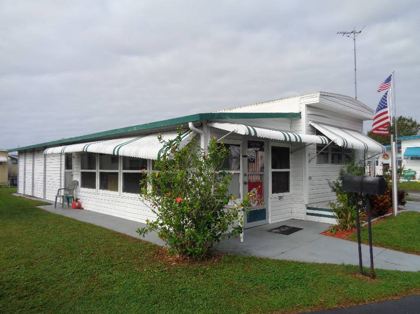 221 Esther St a Lakeland, FL Mobile or Manufactured Home for Sale