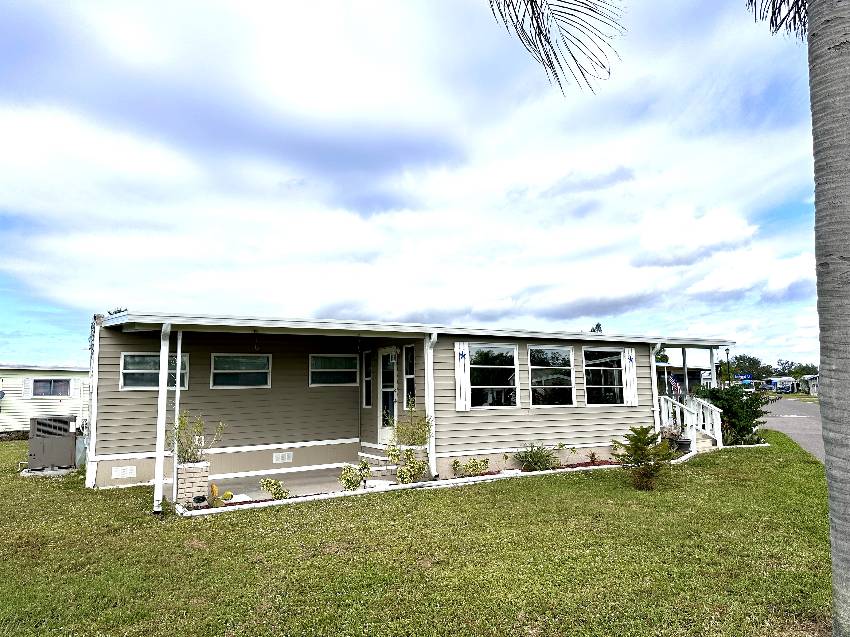 485 Driftwood Lane a Ellenton, FL Mobile or Manufactured Home for Sale