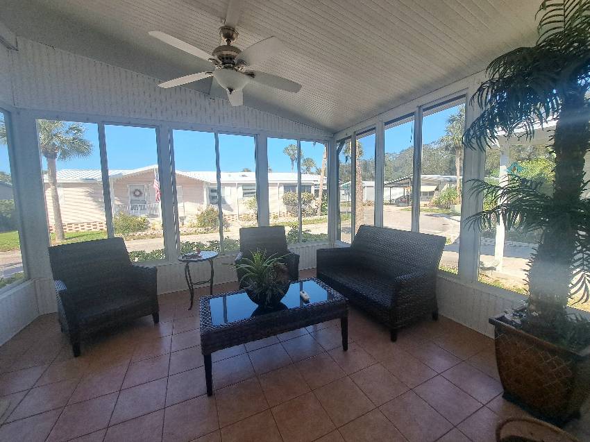 1174 Sparrow Lane a Tarpon Springs, FL Mobile or Manufactured Home for Sale