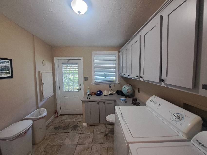 1174 Sparrow Lane a Tarpon Springs, FL Mobile or Manufactured Home for Sale