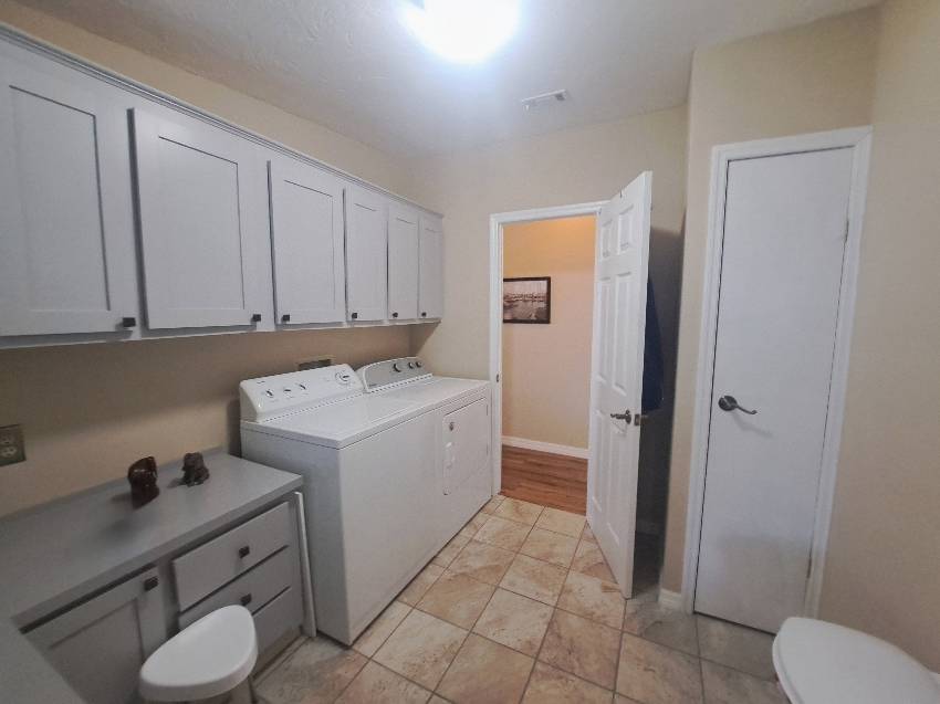 1174 Sparrow Lane a Tarpon Springs, FL Mobile or Manufactured Home for Sale