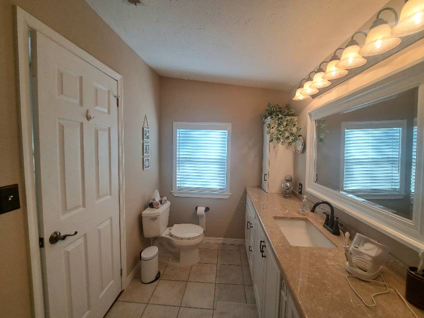 1174 Sparrow Lane a Tarpon Springs, FL Mobile or Manufactured Home for Sale