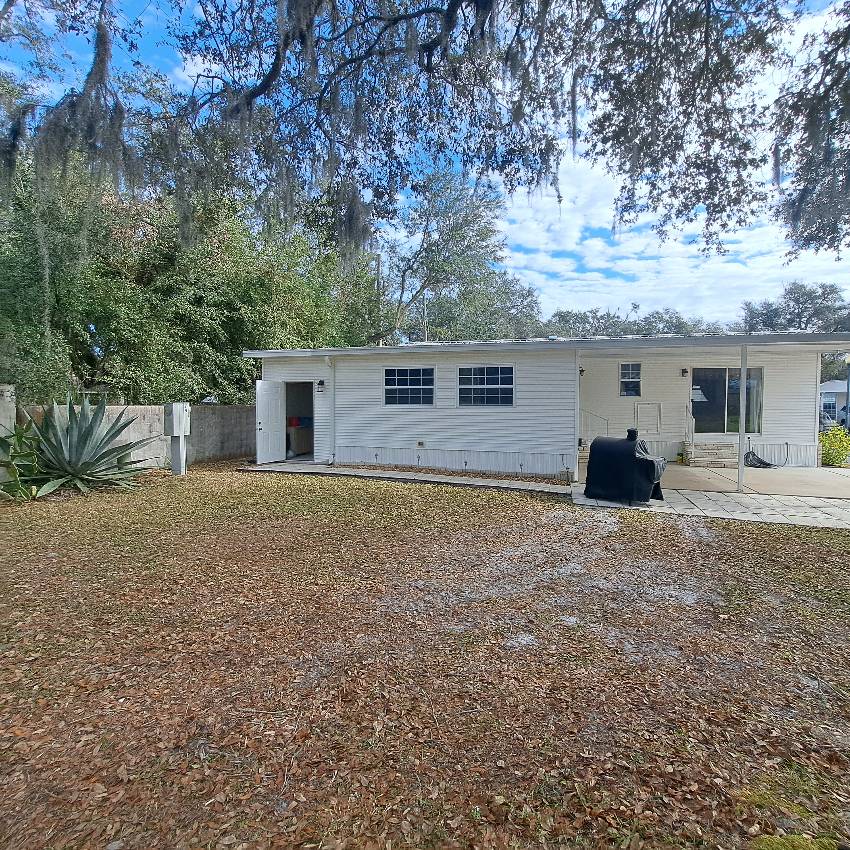 39635 Hazeltine Ave a Zephyrhills, FL Mobile or Manufactured Home for Sale