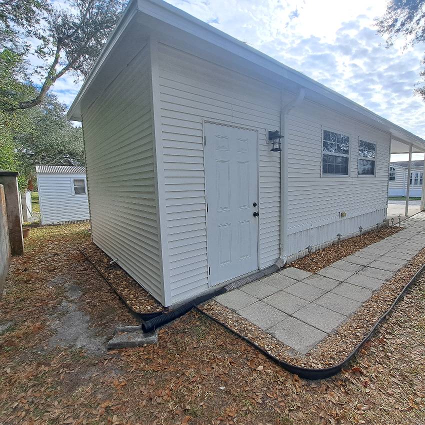 39635 Hazeltine Ave a Zephyrhills, FL Mobile or Manufactured Home for Sale