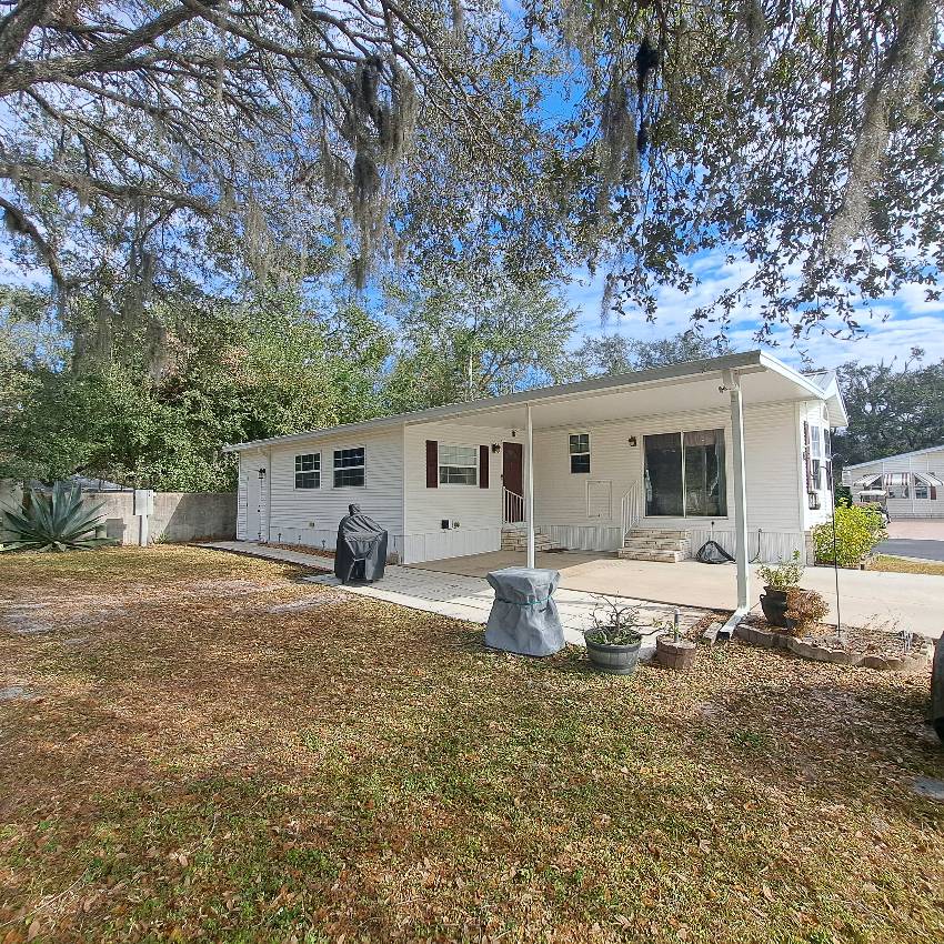 39635 Hazeltine Ave a Zephyrhills, FL Mobile or Manufactured Home for Sale