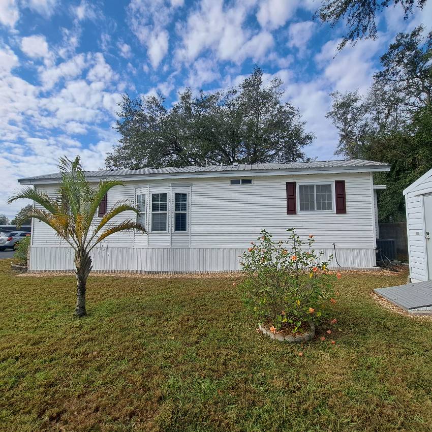 39635 Hazeltine Ave a Zephyrhills, FL Mobile or Manufactured Home for Sale