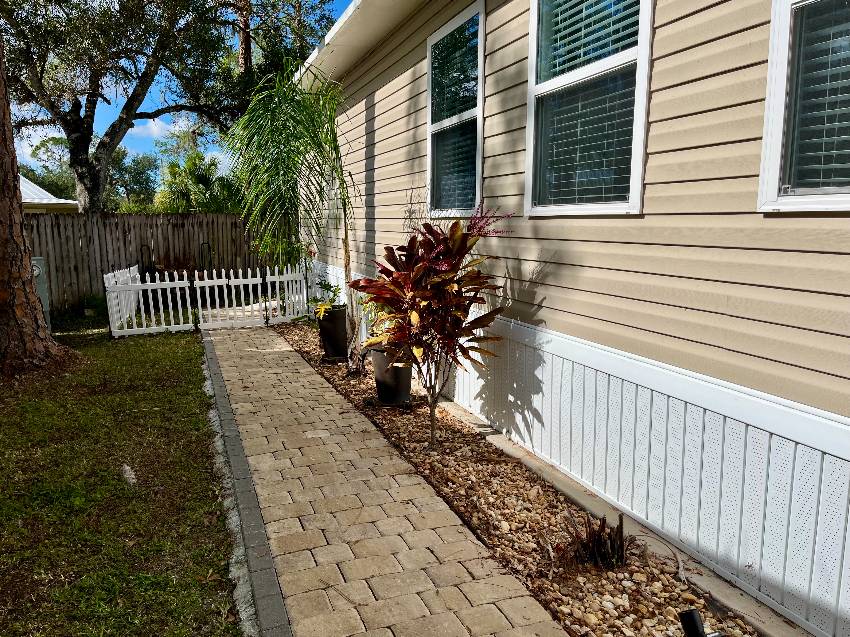 1300 N River Rd Lot W75 a Venice, FL Mobile or Manufactured Home for Sale