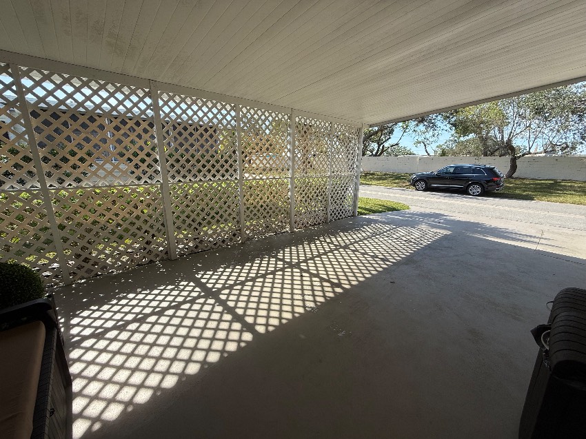 5461 Aylesbury Ln a Sarasota, FL Mobile or Manufactured Home for Sale