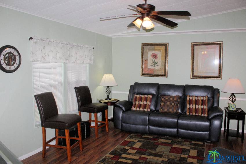 3154 Blue Lagoon Dr a Zephyrhills, FL Mobile or Manufactured Home for Sale