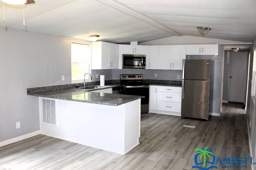 3234 Blue Lagoon Dr a Zephyrhills, FL Mobile or Manufactured Home for Sale