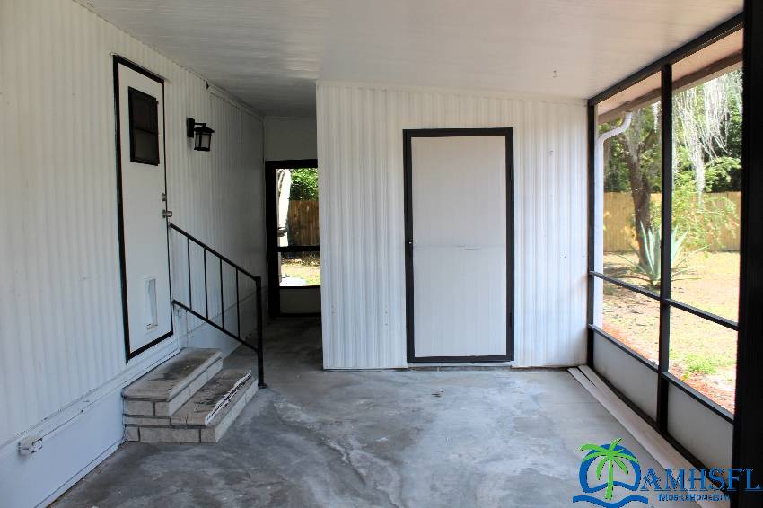 3234 Blue Lagoon Dr a Zephyrhills, FL Mobile or Manufactured Home for Sale