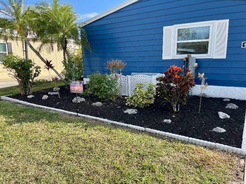 1209 N Indies Cir a Venice, FL Mobile or Manufactured Home for Sale