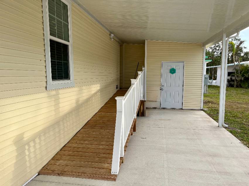 904 Bonaire a Venice, FL Mobile or Manufactured Home for Sale