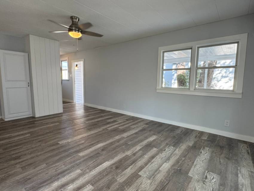 1415 Main St Lot 133 a Dunedin, FL Mobile or Manufactured Home for Sale