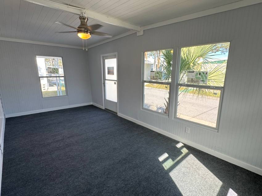 1415 Main St Lot 133 a Dunedin, FL Mobile or Manufactured Home for Sale
