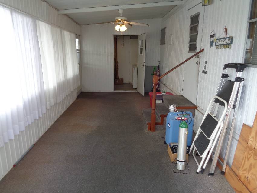 233 Esther St a Lakeland, FL Mobile or Manufactured Home for Sale