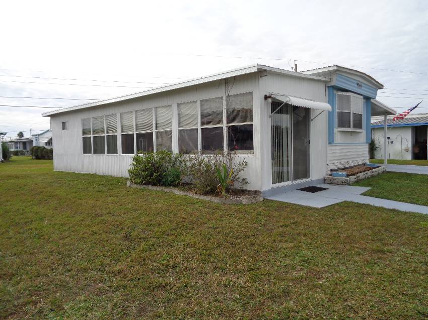 42 Kelly Dr a Lakeland, FL Mobile or Manufactured Home for Sale