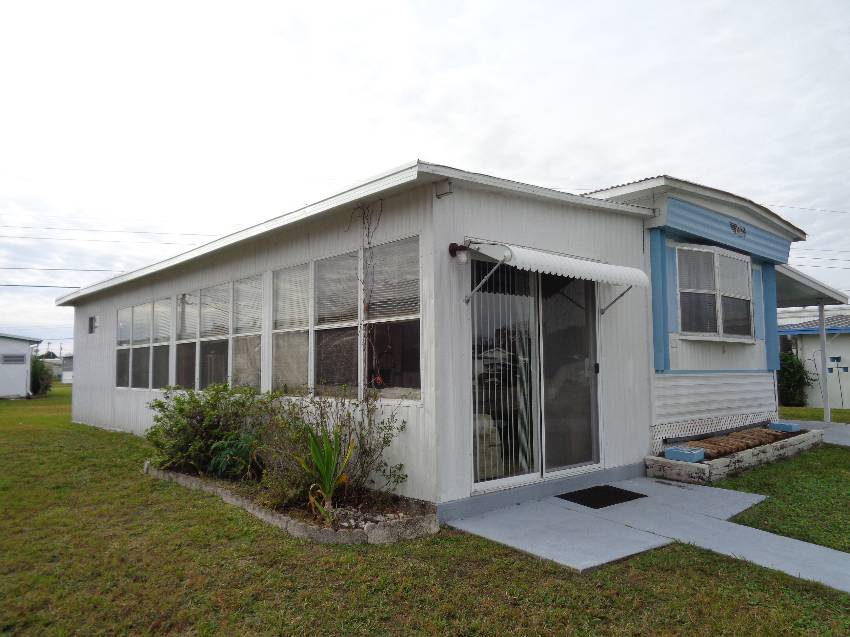 42 Kelly Dr a Lakeland, FL Mobile or Manufactured Home for Sale