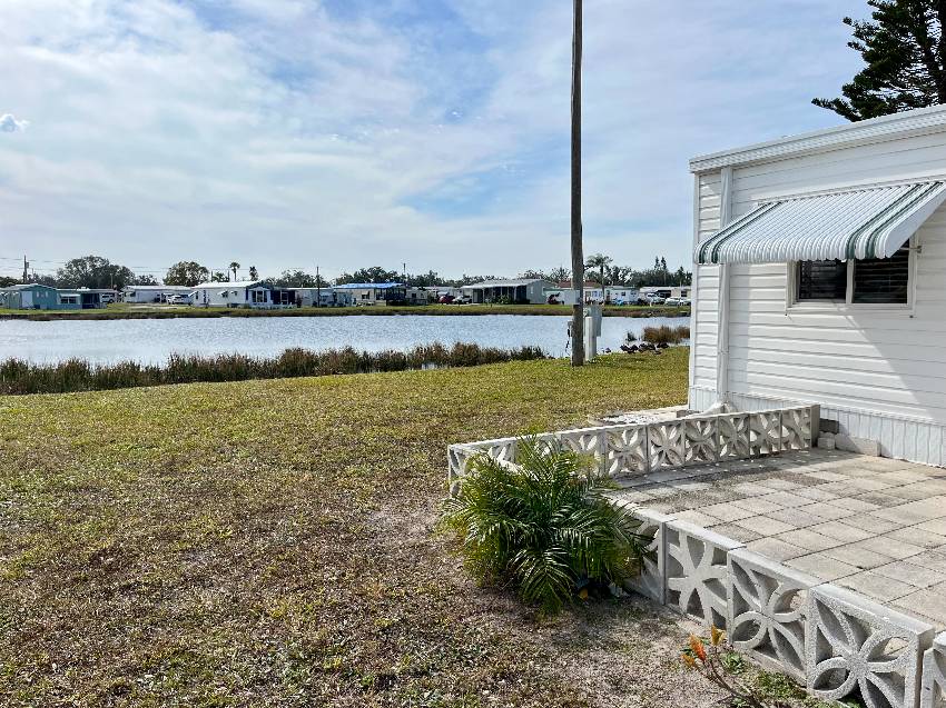 23 Imperial Ave a Palmetto, FL Mobile or Manufactured Home for Sale