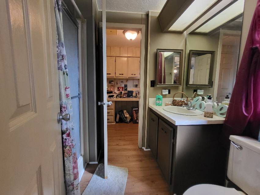 5954 Ramsgate Ter a Sarasota, FL Mobile or Manufactured Home for Sale