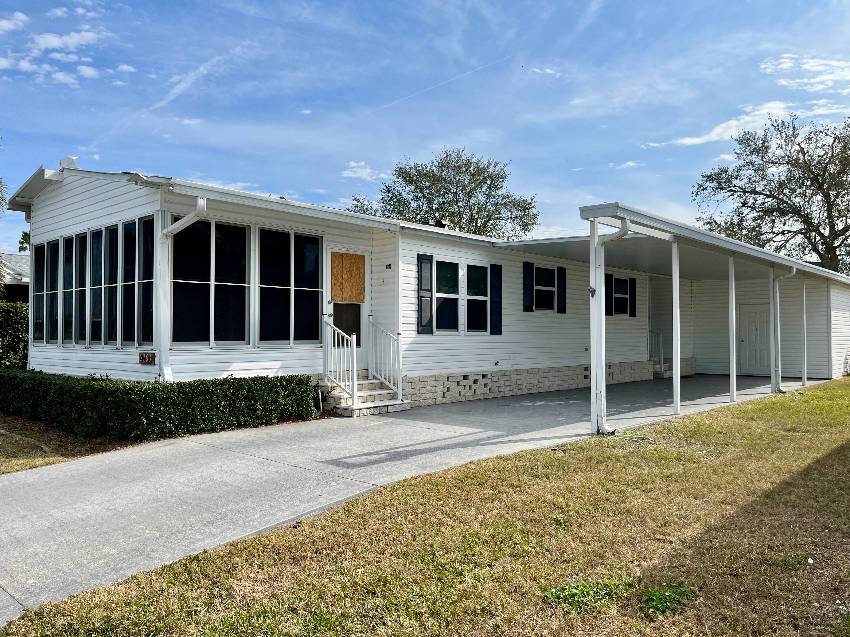 2703 86th St E a Palmetto, FL Mobile or Manufactured Home for Sale