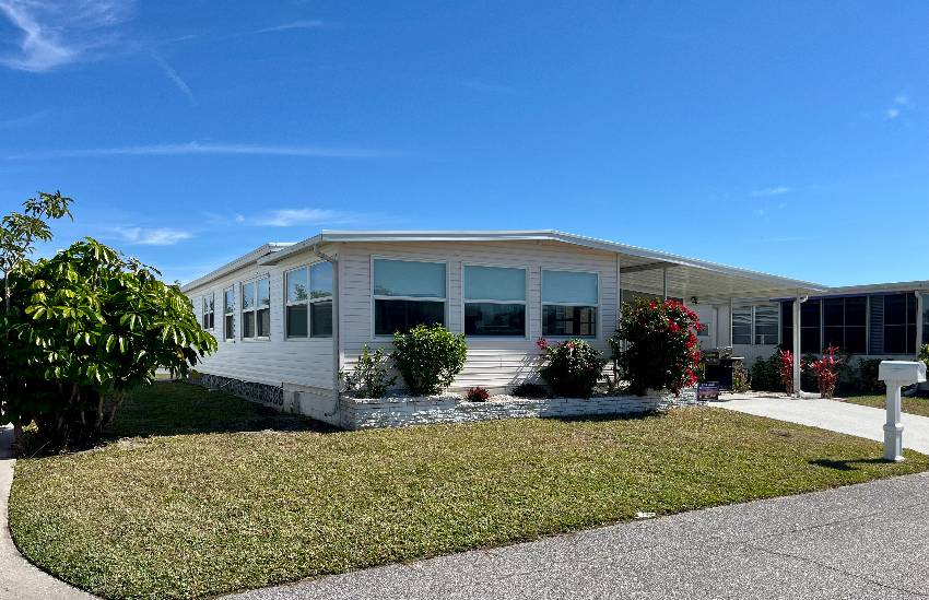 83 Azalea St a Venice, FL Mobile or Manufactured Home for Sale