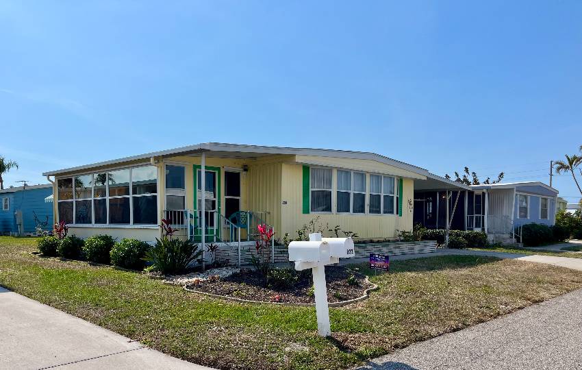 932 Posadas W a Venice, FL Mobile or Manufactured Home for Sale