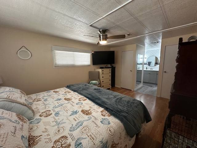 657 Poinsettia Drive a Largo, FL Mobile or Manufactured Home for Sale