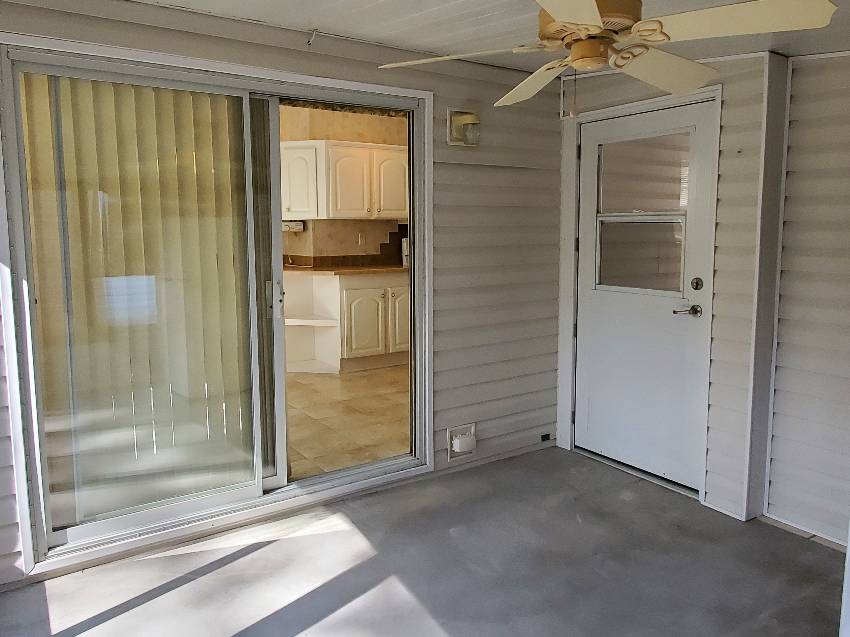 6976 W Leonshire Lane a Homosassa, FL Mobile or Manufactured Home for Sale