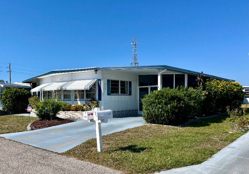 923 Roseau W a Venice, FL Mobile or Manufactured Home for Sale